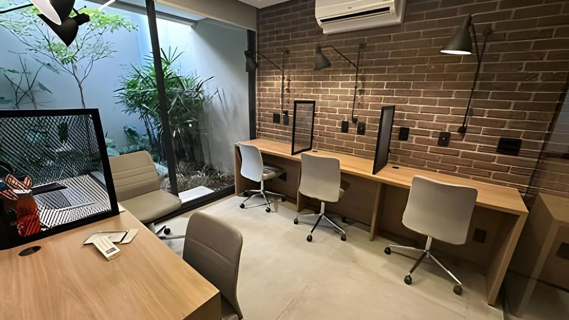 Studio H Core Setup Paraiso 93 São Paulo